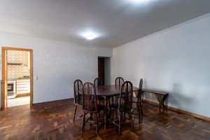 Image 1 - 924985