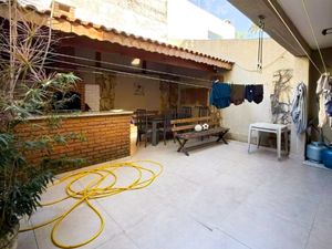 Image 3 - 924989