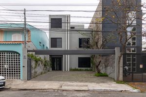 Image 1 - 925011