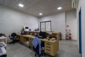 Image 3 - 925011