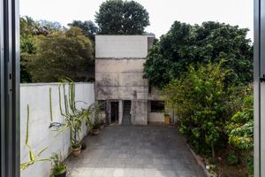Image 31 - 925014