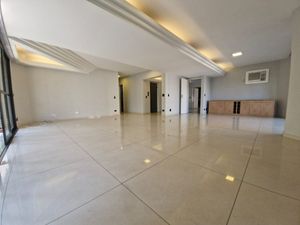 Image 4 - 925016