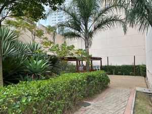 Image 23 - 925021