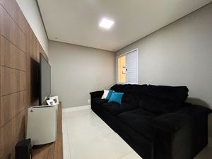 Image 3 - 925021