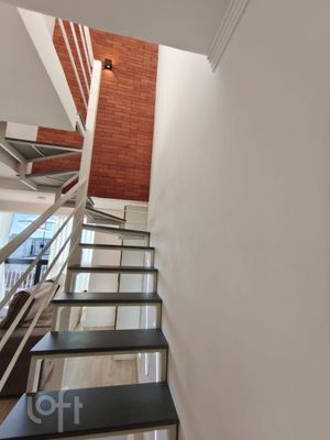 Image 26 - 925041