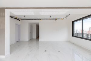 Image 4 - 925045