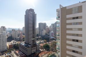 Image 28 - 925050