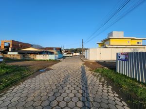 Image 15 - 925055