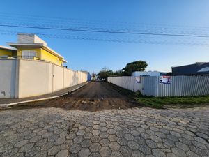 Image 13 - 925055