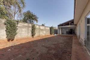 Image 36 - 925058