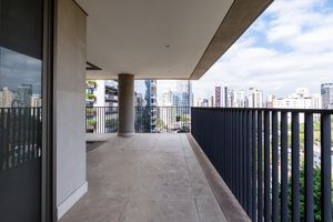 Image 8 - 925060