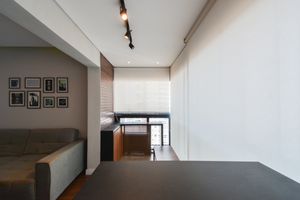 Image 23 - 925071