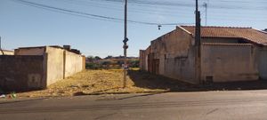 Image 17 - 925074