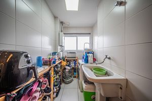 Image 16 - 925079