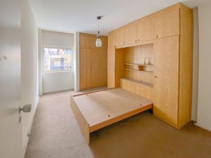 Image 3 - 925080