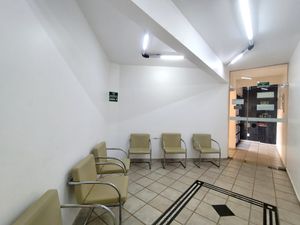 Image 11 - 925081