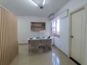 Image 2 - 925081
