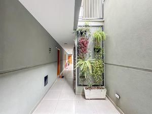Image 14 - 925089