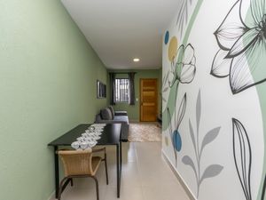 Image 3 - 925089