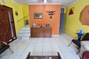 Image 6 - 925092