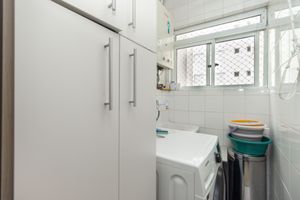 Image 34 - 925095