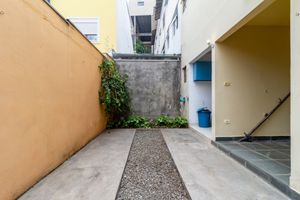 Image 13 - 925101