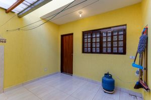 Image 10 - 925106
