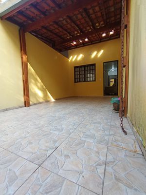 Image 30 - 925106
