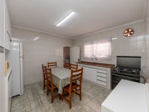Image 17 - 925113