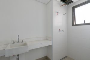 Image 31 - 925118