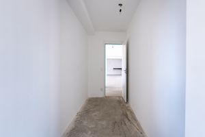 Image 24 - 925118