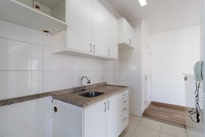 Image 12 - 925123