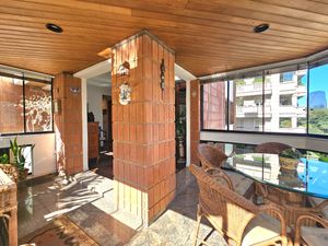 Image 8 - 925133