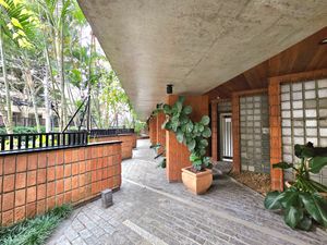 Image 58 - 925133