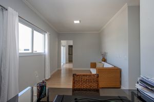Image 35 - 925139
