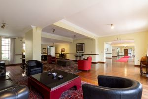 Image 17 - 925142
