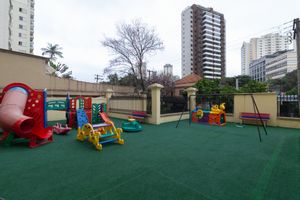 Image 19 - 925142