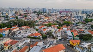 Image 35 - 925143