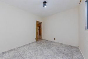 Image 15 - 925143
