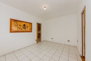 Image 2 - 925143