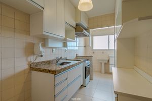 Image 11 - 925147