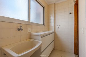Image 13 - 925147