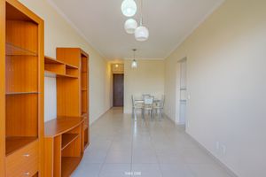 Image 1 - 925147