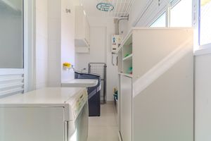Image 34 - 925148