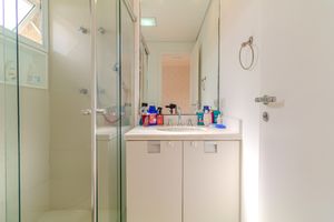 Image 19 - 925148