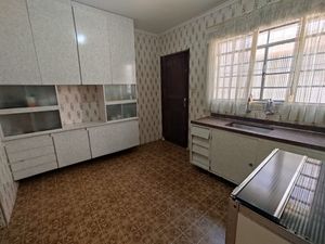 Image 7 - 925152