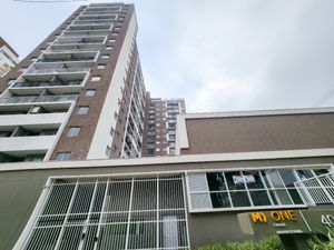 Image 1 - 925156