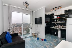 Image 25 - 925156