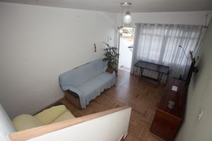 Image 45 - 925158