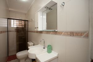 Image 33 - 925158